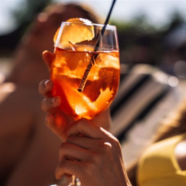 SPRITZ & STAY